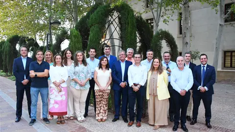 Integrantes de la candidatura de Ram&oacute;n Madrid al Colegio de Economistas.