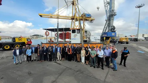 Imagen durante el acto de botadura del barco 'Solica', que se encargar&aacute; de la limpieza de las aguas del Puerto de Cartagena.