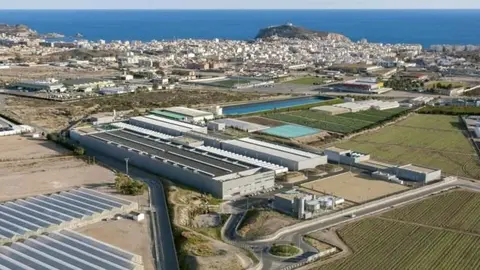 Imagen de archivo de la desaladora de &Aacute;guilas.