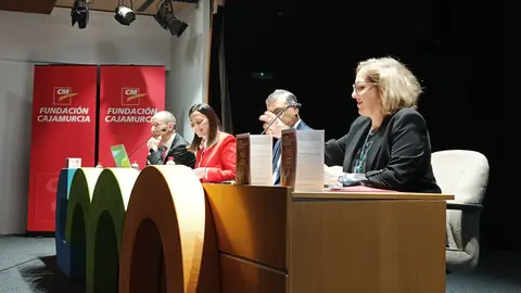 La consejera de Agricultura, Sara Rubira, en la inauguraci&oacute;n de las jornadas sobre &lsquo;Agroalimentaci&oacute;n y Cambio Clim&aacute;tico&rsquo;, organizadas en Murcia por Campus Mare Nostrum. (CARM)