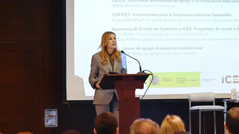 La consejera de Empresa, Marisa L&oacute;pez Arag&oacute;n, en la inauguraci&oacute;n de la jornada sobre &lsquo;Financiaci&oacute;n de la internacionalizaci&oacute;n empresarial&rsquo;. (CARM)