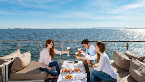 Ruta de invierno en la Regi&oacute;n Murcia: historia, monta&ntilde;as y enoturismo para un puente &uacute;nico -Aperitivo en el Mar Menor (CARM-ITREM)