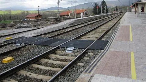 V&iacute;as de tren. (Adif)