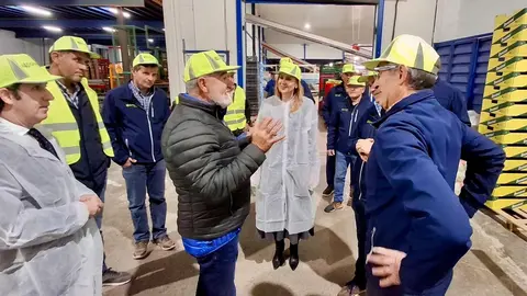 Visita de la consejera de Empresa, Marisa L&oacute;pez Arag&oacute;n, a la cooperativa agraria Gregal. (CARM)