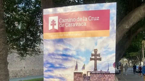 Uno de los carteles informativos instalados en el inicio del camino a Caravaca de la Cruz desde Cartagena. (CARM)