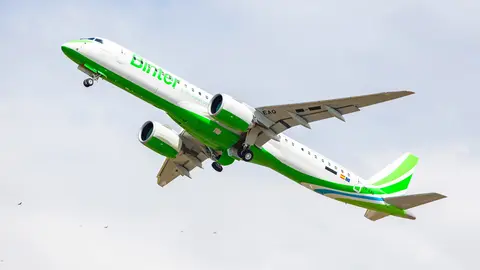 Imagen de un avi&oacute;n de Binter. (Binter)