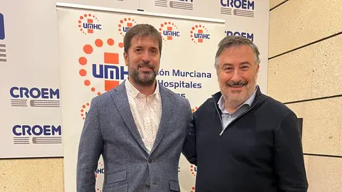 David Dur&aacute;n, nuevo vocal de centros sin hospitalizaci&oacute;n de la UMHC, junto al presidente de la UMHC, Luis Mesa del Castillo. (UMHC)
