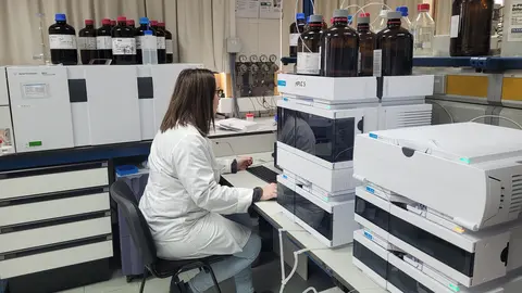 Una investigadora del CTNC en el laboratorio. (CTNC)