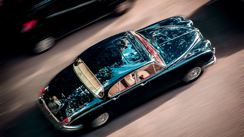 Coche de alta gama para el alquiler en Arabia Saudita. Foto / Rodrigo Pignatta