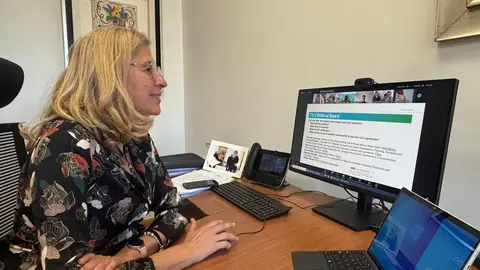 La concejal de Gobierno Abierto del ayuntamiento de Murcia, Mercedes Bernab&eacute;, ha participado en el Panel Pol&iacute;tico del Comit&eacute; de Direcci&oacute;n del proyecto LIFE GreenMe5. (Ayuntamiento de Murcia)