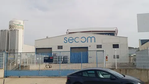 Imagen de una de las naves de la compa&ntilde;&iacute;a. (Secom)