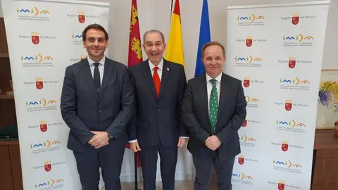 La Comunidad muestra al ministro de Ciencia de Rep&uacute;blica Dominicana los avances tecnol&oacute;gicos para impulsar la eficiencia y el desarrollo agrario. (CARM)
