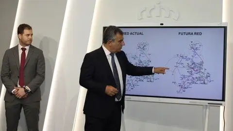 Imagen de archivo del consejero de Medio Ambiente, Juan Mar&iacute;a V&aacute;zquez, durante la rueda de prensa informativa sobre la necesidad de adaptar la red el&eacute;ctrica en la Regi&oacute;n de Murcia al reto de las renovables y la descarbonizaci&oacute;n. (CARM)