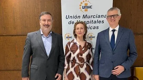 Inauguraci&oacute;n de las jornadas sobre comunciaci&oacute;n sanitaria organizadas por la UMHC en la C&aacute;mara de Murcia. (UMHC)