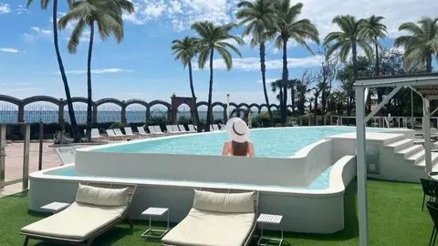 Imagen ilustrativa de la nueva piscina situada en el Beach Club del resort. (Grupo Fuertes)