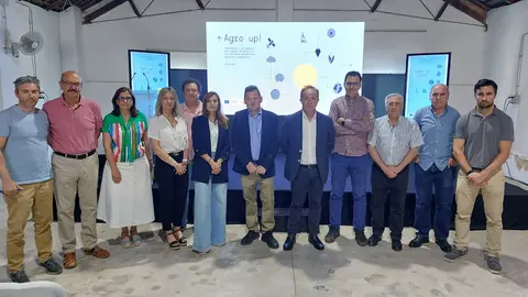 Imagen de la jornada del proyecto FEDER AGRO UP! que se celebr&oacute; en el Imida. (CARM)