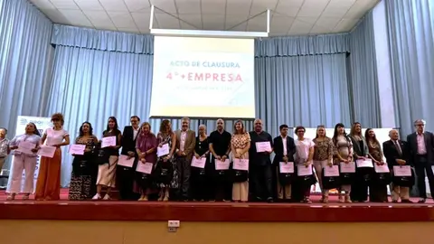 Imagen durante la entrega de diplomas. (CARM)