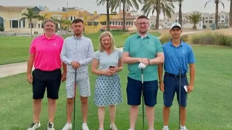 Operadores tur&iacute;sticos y profesionales de la prensa especializada de Irlanda participaron en el viaje de familiarizaci&oacute;n. (CARM)