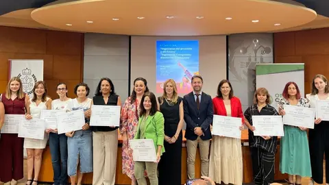 Entrega de diplomas &lsquo;Ingenieras de Presente y Futuro&rsquo; del COITIRM. (CARM)