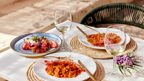 El Camping El Port&uacute;s contar&aacute; con una propuesta gastron&oacute;mica inspirada en el Mediterr&aacute;neo y basada en producto local- (Port..)