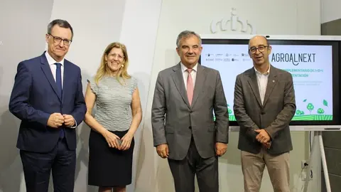 El consejero de Medio Ambiente, Universidades, Investigaci&oacute;n y Mar Menor, Juan Mar&iacute;a V&aacute;zquez, tras la rueda de prensa sobre algunos de los avances del 'Plan Complementario Agroalnext-MU'. (CARM)