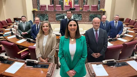 La consejera Sara Rubira junto al equipo de la consejer&iacute;a durante la presentaci&oacute;n del proyecto de presupuestos de su departamento para 2025. (CARM)