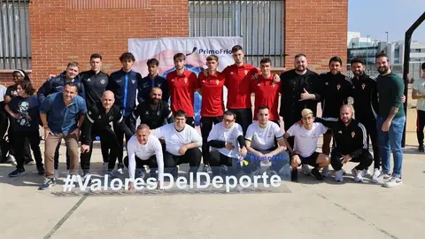 Participantes en el proyecto 'Valores del Deporte frente al Acoso Escolar' de Fundaci&oacute;n Primafrio e Inclusive Murcia. (Primafrio)