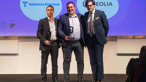 Foto_Entrega_Premio_Clientes