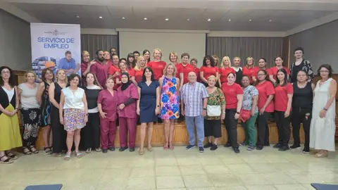 Foto de familia durante la presentaci&oacute;n de la programaci&oacute;n. (Ayuntamiento de Murcia)