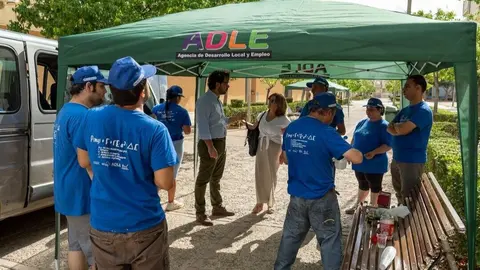 Desarrollo del programa de la ADLE 'Juntos es M&aacute;s' en el pol&iacute;gono de Santa Ana. (Ayuntamiento de Cartagena)