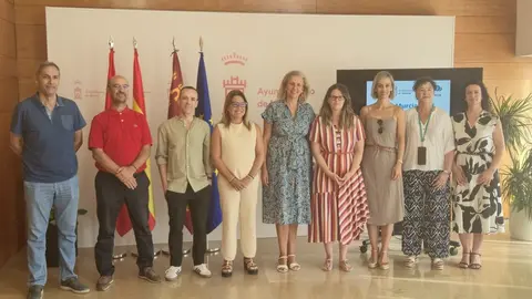 La concejal de Promoci&oacute;n Econ&oacute;mica y Empleo, Mercedes Bernab&eacute;, anuncia el evento CIM-Murcia 1200. (Ayuntamiento de Murcia)