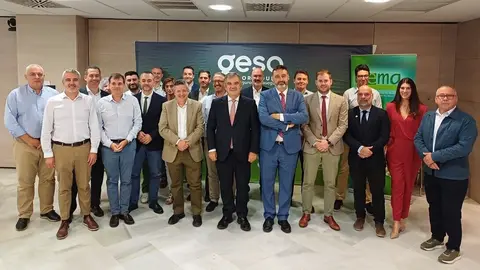 El consejero de Medio Ambiente, Juan Mar&iacute;a V&aacute;zquez, participa en el Caf&eacute; Ambiental organizado por la Asociaci&oacute;n de Empresas de Medio Ambiente de la Regi&oacute;n de Murcia (AEMA). (CARM)