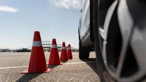 Imagen sobre seguridad vial. (Freepik)