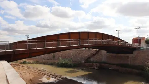 Imagen del puente. (Abala)
