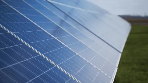 Placas solares Comunidad Energ&eacute;tica Los Alc&aacute;zares