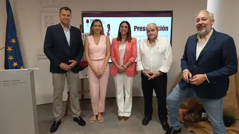 Imagen de la consejera Sara Rubira durante la presentaci&oacute;n de la feria Sanvino, que se celebrar&aacute; del 25 al 27 de septiembre en Santomera. (CARM)
