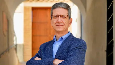 El presidente del Comit&eacute; Organizador del Congreso AEMARK 2025 y catedr&aacute;tico de la UMU,&nbsp;Salvador Ruiz de Maya. (UMU)