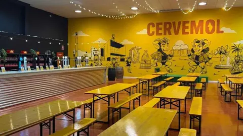 Interior de Cervemol. (Cervemol)