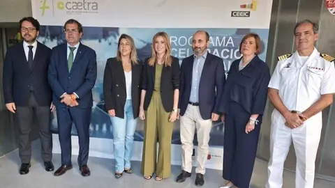 Imagen de familia durante la presentaci&oacute;n de la segunda edici&oacute;n del programa de aceleraci&oacute;n comercial. (CARM)