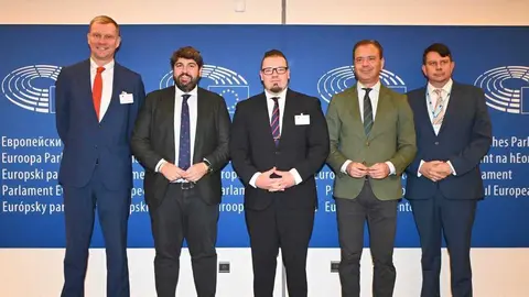 El presidente del Gobierno de la Regi&oacute;n, Fernando L&oacute;pez Miras, En el pleno del Comit&eacute; Europeo de las Regiones. (CARM)
