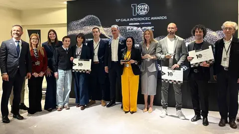 Imagen con los galardonados en la X edici&oacute;n de los Premios InterCIDEC. (CARM)