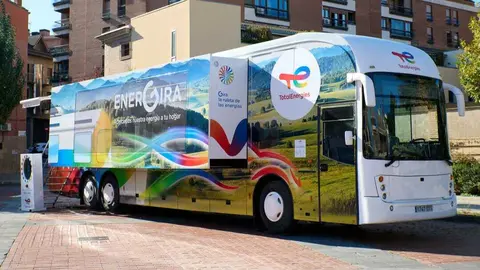 Imagen del autob&uacute;s de EnerGira. (TotalEnergies)