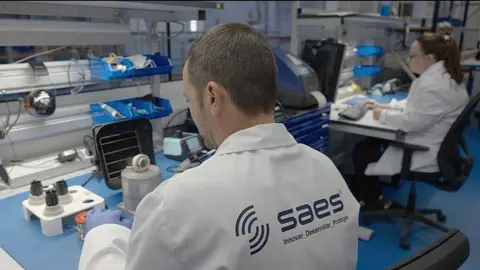 Taller de producci&oacute;n de SAES. (SAES)