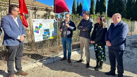 La consejera Sara Rubira visit&oacute; hoy la nueva instalaci&oacute;n de eficiencia energ&eacute;tica de la comunidad de regantes 'Jes&uacute;s del Gran Poder' de Cieza. (CARM)