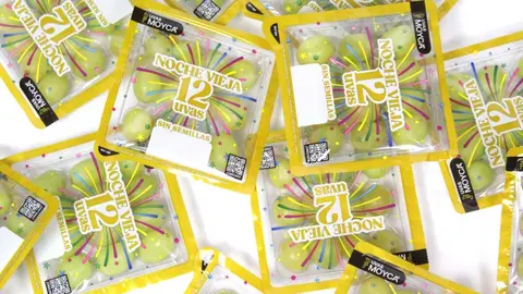 El nuevo packaging permitir&aacute; disfrutar de las uvas de Moyca en Nochevieja