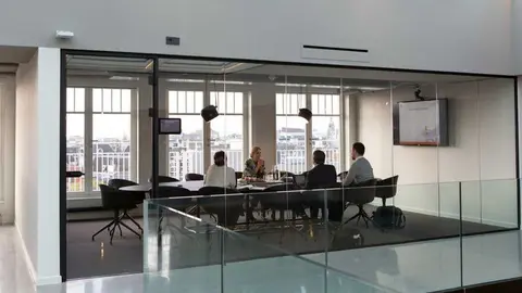 Reuni&oacute;n con representantes de CERMI. (Splash)