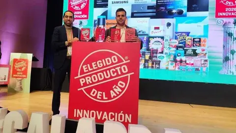 Imagen durante la entrega de los reconocimientos. (Grupo Fuertes)