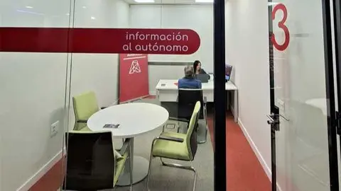 Oficina del Aut&oacute;nomo. (CARM)