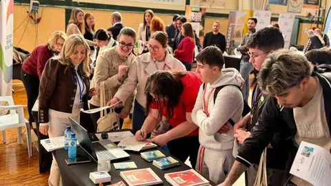 Imagen de la Feria de Formaci&oacute;n y Empleo de Archena. (Ayuntamiento de Archena)