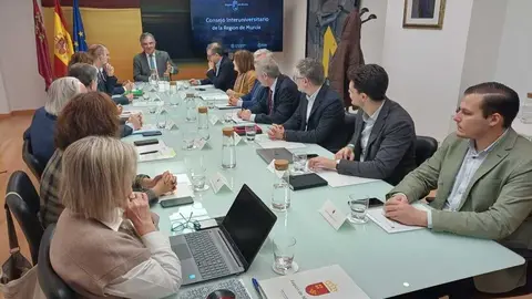 El consejero de Universidades, Juan Mar&iacute;a V&aacute;zquez, preside el&nbsp;Consejo Interuniversitario de la Regi&oacute;n de Murcia. (CARM)